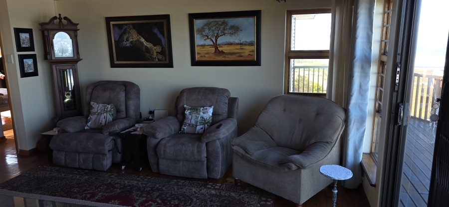 4 Bedroom Property for Sale in Dana Bay Western Cape